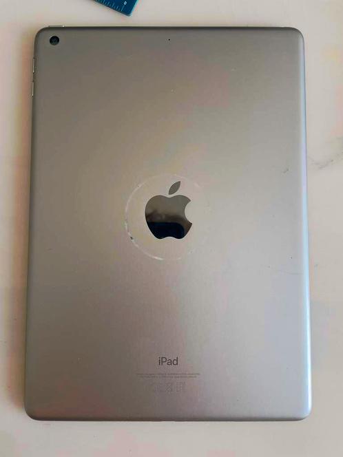 Apple ipad 5e generatie, Computers en Software, Apple iPads, Zo goed als nieuw, Apple iPad, 10 inch, 32 GB, Grijs, Ophalen of Verzenden