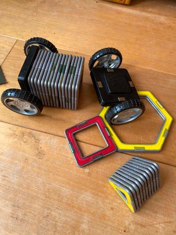 Magnetisch Constructiespeelgoed beschikbaar voor biedingen