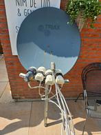 Triax satellietschotel met 4 koppen., Ophalen, Gebruikt