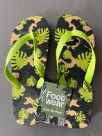 Teenslippers Kind maat 34/35 - NIEUW!, Jongen of Meisje, Overige typen, Nieuw, Ophalen of Verzenden