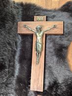 Houten kruis Jezus regilieus kruisbeeld, Antiek en Kunst, Antiek | Religie, Ophalen