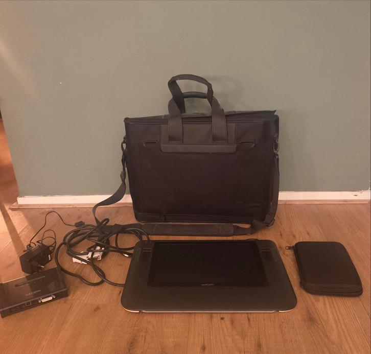 Wacom Cintiq 12WX Tekentablet, Computers en Software, Tekentablets, Gebruikt, Bedraad, Ophalen of Verzenden