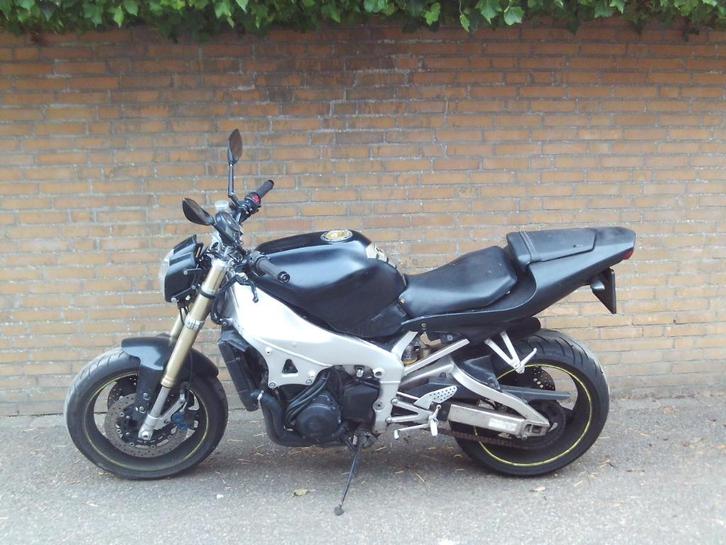 Yamaha r1 RN04 Bj 2001 streetfigter ,gaat weg in onderdelen, Motoren, Onderdelen | Yamaha, Gebruikt, Ophalen of Verzenden