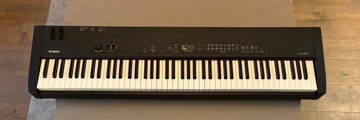 Yamaha CP33 | Live & studio stage piano, Muziek en Instrumenten, Keyboards, Gebruikt, 88 toetsen, Yamaha, Ophalen
