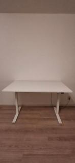 Ikea Rodulf bureau - elektrisch verstelbaar (2), Huis en Inrichting, Bureaus, Ophalen, In hoogte verstelbaar, Zo goed als nieuw