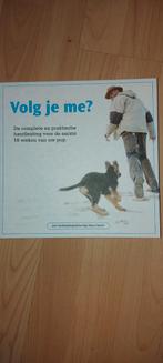Volg je me? - Handleiding voor de eerste 16 weken van uw pup, Ophalen of Verzenden, Zo goed als nieuw, Honden, Marco Starink