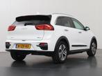 Kia e-Niro DynamicPlusLine 64 kWh | Panoramadak | Stoel/Stuu, Auto's, Kia, Stof, Gebruikt, 1712 kg, Wit