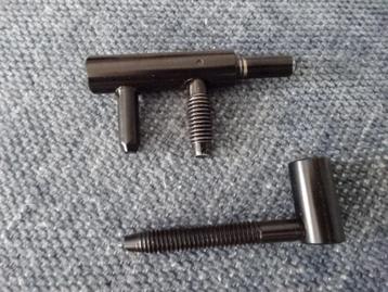 Set zwarte paumellen / complete set / helemaal NIEUW beschikbaar voor biedingen