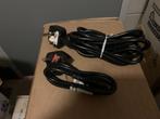 2 WERELD STEKKERS TYPE G, MET VASTE KABEL, Ophalen, Zo goed als nieuw, Apparatuur