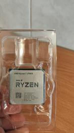 Ryzen 7 3700x CPU + Wraith Prism Koeler, Computers en Software, Processors, Gebruikt, AMD Ryzen 7, Socket AM4, 3 tot 4 Ghz