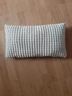 Leuk wit sierkussen - rechthoekig, Ophalen of Verzenden, Zo goed als nieuw, Wit, Rechthoekig