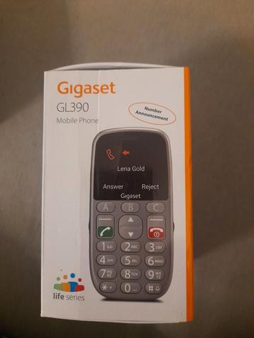 Gigaset GL390 - Eenvoudige Mobiele Telefoon beschikbaar voor biedingen