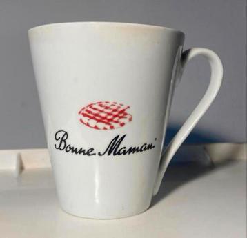 Mok van jam Bonne Maman (goede moeder). Hoogte 10 cm. beschikbaar voor biedingen