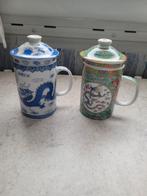 Twee Chinese Thee Mokken met Deksel en Filter, Ophalen of Verzenden, Zo goed als nieuw, Overige stijlen, Kop(pen) en/of Schotel(s)