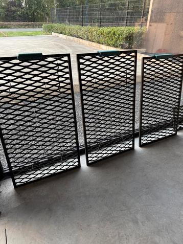 🔥 Mooie metalen hangelementen gepoedercoat zwart beschikbaar voor biedingen