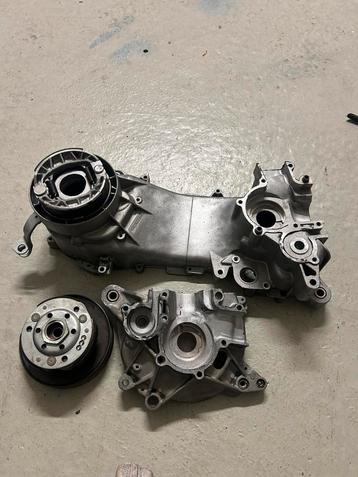 LEES BESCHRIJVING piaggio onderdelen gilera runner onderdele beschikbaar voor biedingen