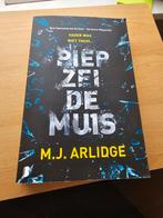 M J Arlidge piep zei de muis, Boeken, Thrillers, Ophalen of Verzenden, Zo goed als nieuw