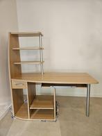 Veelzijdig handig stevig fijn bureau, veel opbergruimte, Ophalen, Gebruikt, Bureau
