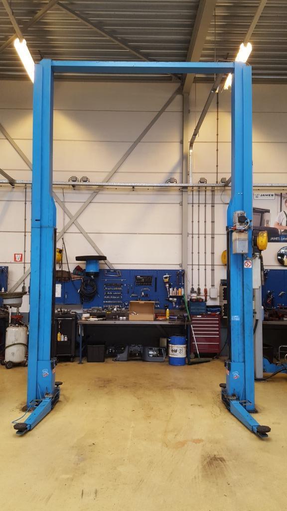 2 koloms hefbrug hydraulische Ravaglioli KPH350-I 2500Kg EH, Auto diversen, Overige Auto diversen, Ophalen