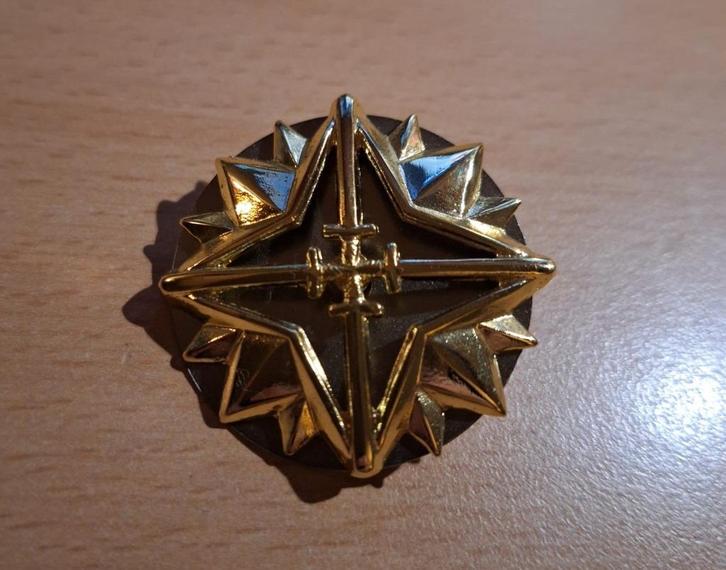 Brevet 'Hogere Militaire Vorming', Verzamelen, Militaria | Algemeen, Marine, Embleem of Badge, Nederland, Ophalen of Verzenden