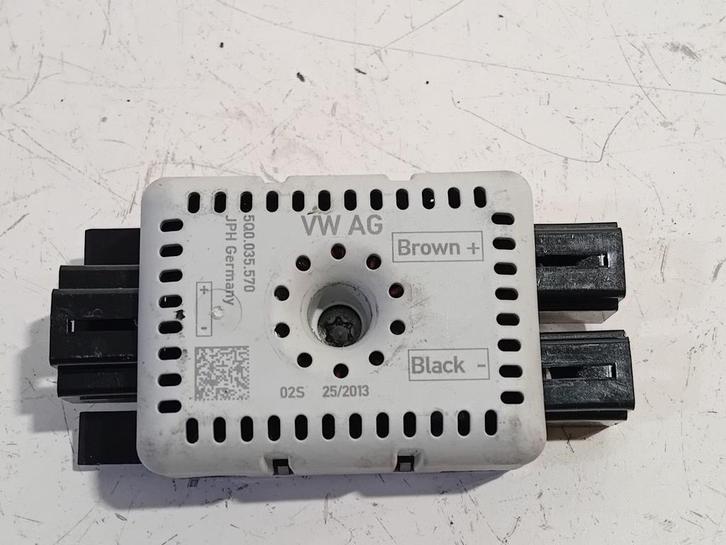 Antenne versterker Seat Leon, Auto diversen, Autoradio's, Ophalen of Verzenden