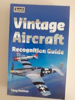 JANE's  VINTAGE AIRCRAFT RECONGNITION GUIDE 2005 €4, Ophalen of Verzenden, Luchtmacht, Overige gebieden, Boek of Tijdschrift