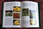 Tuinplanten encyclopedie, Ophalen of Verzenden, Zo goed als nieuw