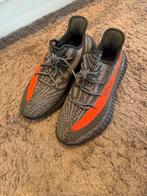 Yeezy 350 beluga reflective 44 2/3 zgan, Kleding | Heren, Schoenen, Ophalen of Verzenden, Zo goed als nieuw, Overige kleuren