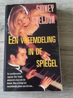 Sidney Sheldon - een vreemdeling in de spiegel, Gelezen, Ophalen of Verzenden