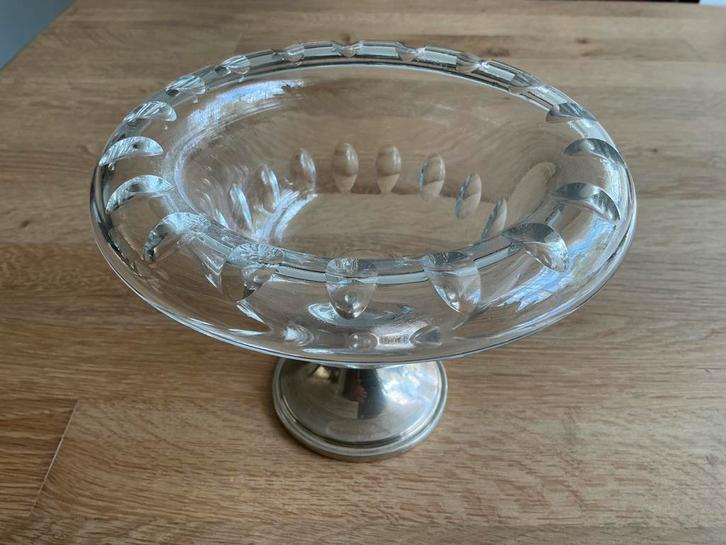 Kristallen bonbonschaaltje met zilveren voet., Antiek en Kunst, Antiek | Goud en Zilver, Ophalen of Verzenden
