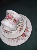 Royal albert, Antiek en Kunst, Antiek | Servies los, Ophalen of Verzenden