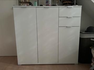 Kast Alaska Leen Bakker wit beschikbaar voor biedingen