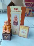 Laaf Lut Y Beeldje met Paspoort, Verzamelen, Beelden en Beeldjes, Ophalen of Verzenden, Zo goed als nieuw, Laaf