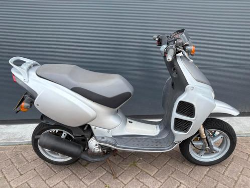 Aprilia Rally L.C 45KM Brom Watergekoeld IGST, Fietsen en Brommers, Snorfietsen en Snorscooters, Gebruikt, Overige merken, Benzine