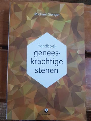 Handboek geneeskrachtige stenen beschikbaar voor biedingen