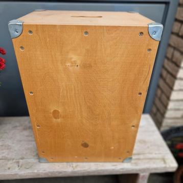 Houten Kist  - 50x25x35 cm beschikbaar voor biedingen