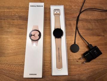 Samsung Galaxy watch 4 - Rose Gold - Zeer nette staat 