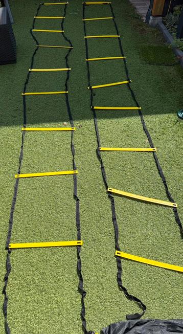 2x tranings ladders 4 meter met opbergzak beschikbaar voor biedingen
