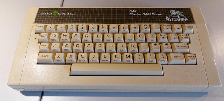 Acorn Electron + Slogger 64K + voeding, Computers en Software, Vintage Computers, Ophalen of Verzenden