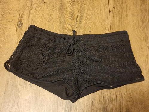 NIEUW Zwarte zwemboxer met aantrekkoord mt M broderie, Kleding | Dames, Badmode en Zwemkleding, Nieuw, Zwart, Ophalen