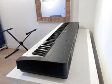 Yamaha digitale piano  beschikbaar voor biedingen