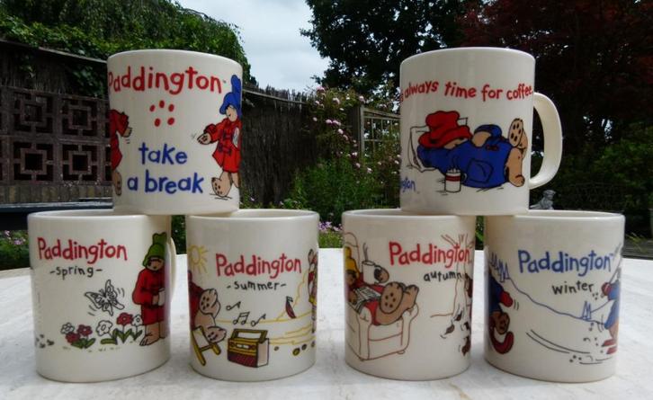 Douwe Egberts Beertje Paddington Mokken set van 6, Huis en Inrichting, Keuken | Servies, Nieuw, Kop(pen) en/of Schotel(s), Overige stijlen