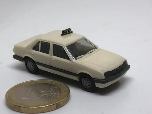 Opel Ascona TAXI, Herpa VERKOCHT, Hobby en Vrije tijd, Modelauto's | 1:87, Gebruikt, Auto, Herpa, Ophalen of Verzenden