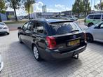 Toyota Avensis Wagon 2.2 D-4D Executive Airco Cruise Leder, Auto's, Toyota, Voorwielaandrijving, Zwart, 4 cilinders, Zwart
