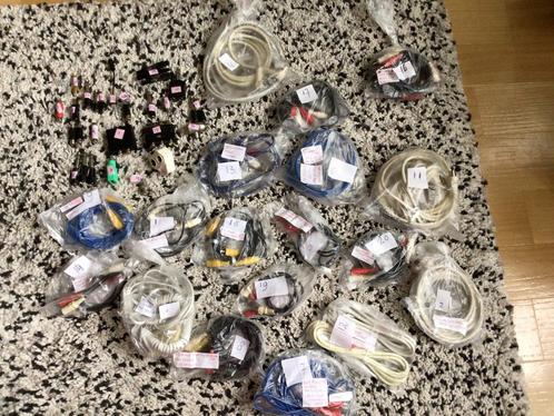 Hele Partij met TULP/AUDIO STEKKERTJES KABELS💥1 koop €70,00, Doe-het-zelf en Verbouw, Elektra en Kabels, Ophalen of Verzenden