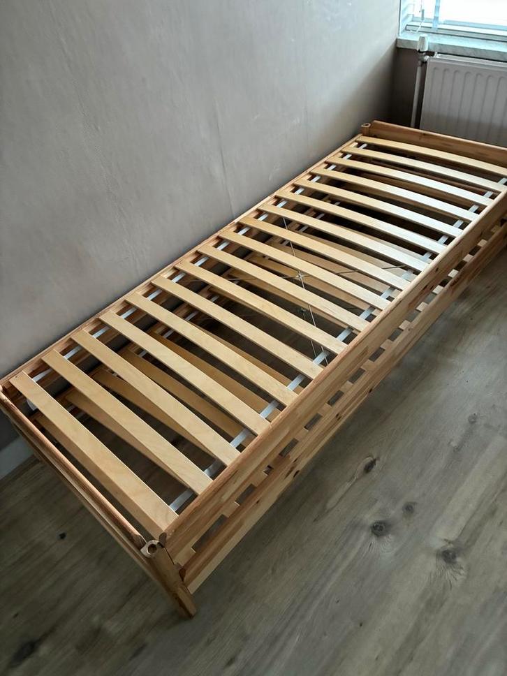 Ikea uptaker stapelbaar bed, Huis en Inrichting, Slaapkamer | Bedden, Gebruikt, Eenpersoons, 80 cm, 200 cm, Hout, Beige, Ophalen