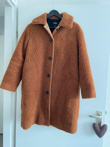 A.P.C. Teddy Jas Bruin Maat 36 beschikbaar voor biedingen