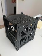 3D Geprinte TU Delft Nanosatelliet Replica, Ophalen of Verzenden