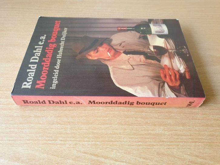 Roald Dahl e.a. - Moorddadig Bouquet, Boeken, Fantasy, Gelezen, Ophalen of Verzenden