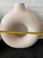 Twee beige aardewerk vazen, Ophalen, Gebruikt, Overige kleuren, Aardewerk of Porselein